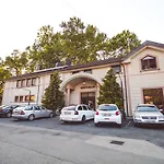维拉弗尔巴斯酒店 酒店