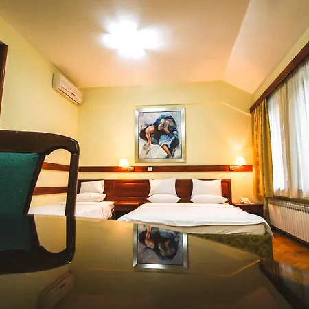 Hotel Vrbas 3*