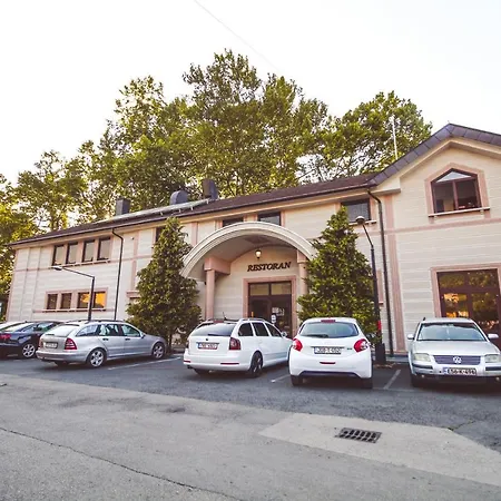 Vrbas Hotel
