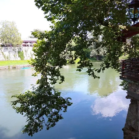 Hotel Vrbas 3*