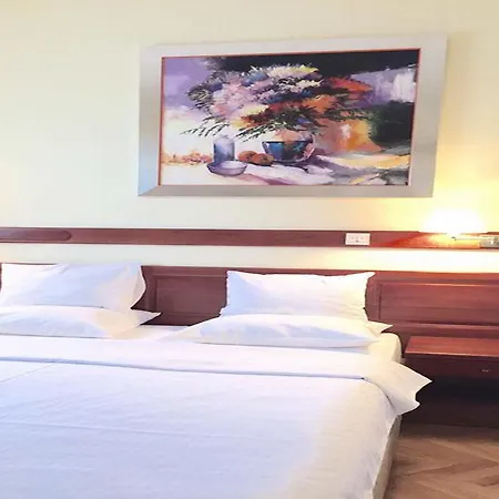 Vrbas Hotel 3*