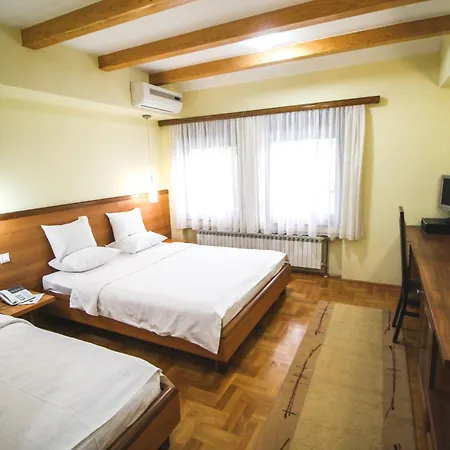 Vrbas Hotel