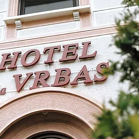 Vrbas Ξενοδοχείο